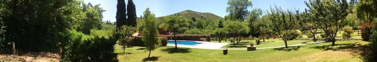 Los Almendros La Cumbre Ngoại thất bức ảnh